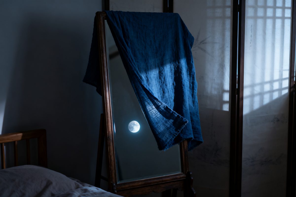 Westerners Fear Seven Years of Bad Luck. My Mother Won't Let a Mirror Face the Bed